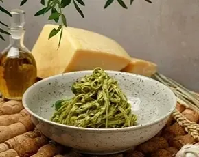 Фетучини De Cecco с соусом песто в CulinaryOn