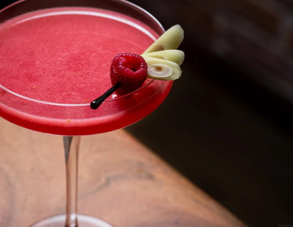 Барная вечеринка: French 75, Porn Star Martini & Breathe of Bali | 18+ в CulinaryOn