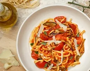 Паста алла Норма с баклажанами и сыром Пекорино в CulinaryOn