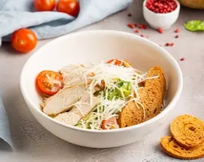 Цезарь с индейкой ( детское меню ) в CulinaryOn