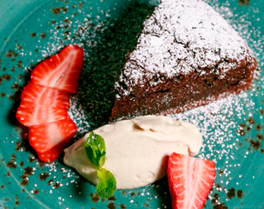 Хмельной шоколадный пирог с муссом на  портере в CulinaryOn