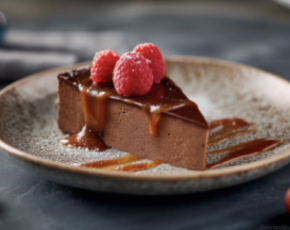 Шоколадный Сан-Себастьян с соленой карамелью в CulinaryOn