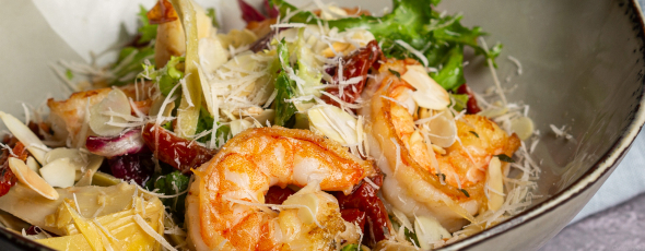 Кухня Средиземноморья: фетучини с песто, креветки и лимонный тарт | 16+