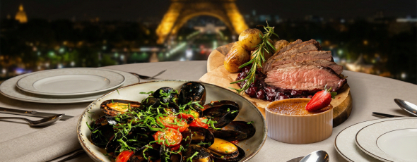 Ночь в Париже: Стейк с соусом Cafe de Paris, мидии по-французски и крем-брюле 