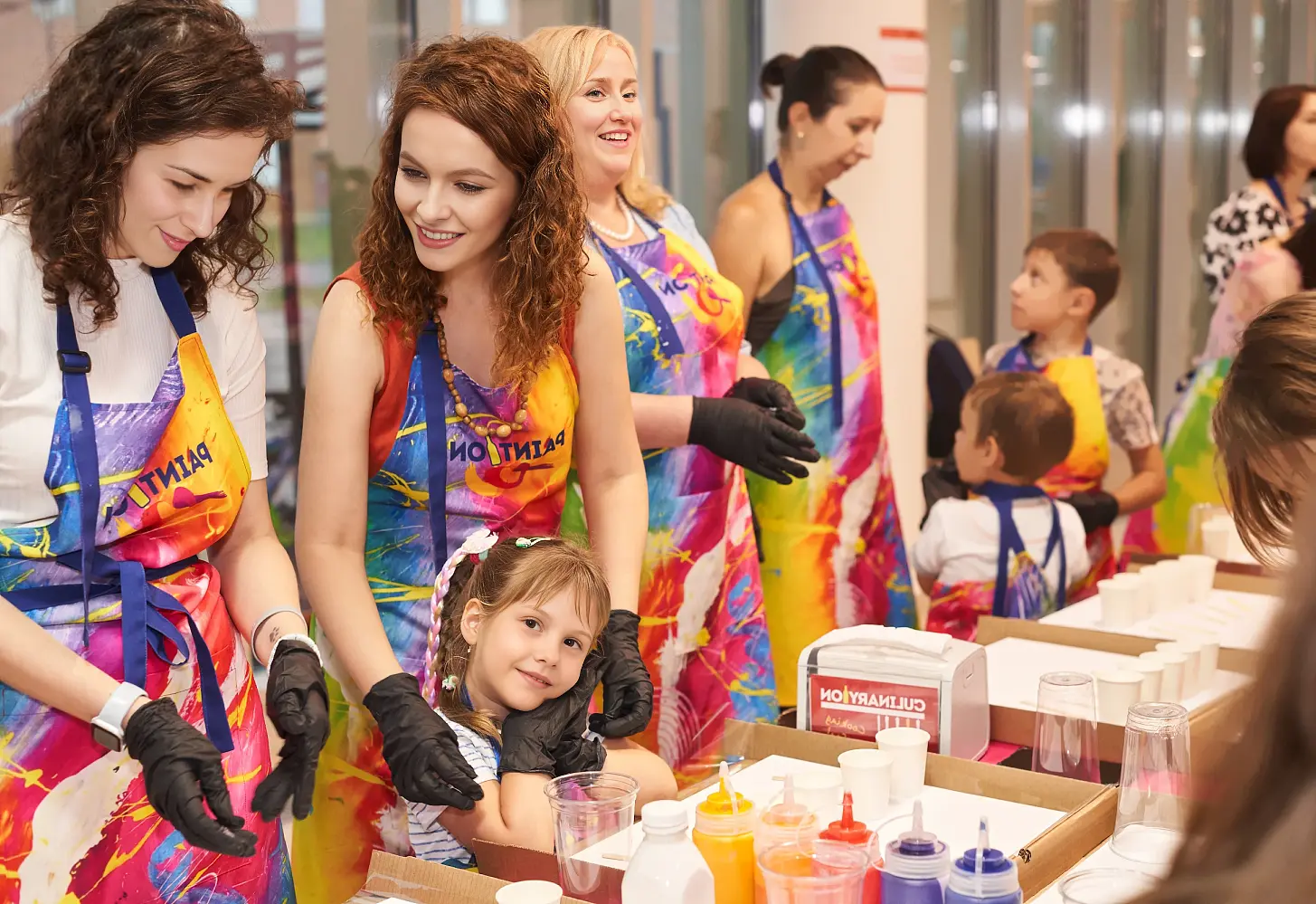 Мастер-класс по флюид-арту — подготовка материалов и выбор палитры